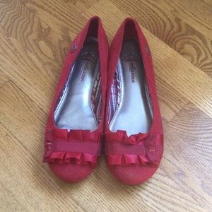 Red Fergalicious by Fergie red flat with bow detail.